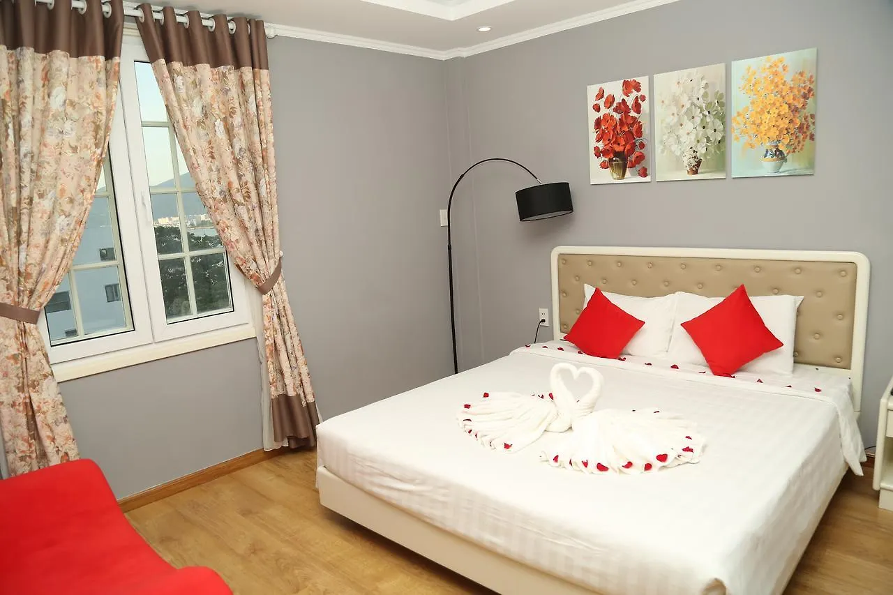 Kaka Hotel Han River Da Nang Vietnam