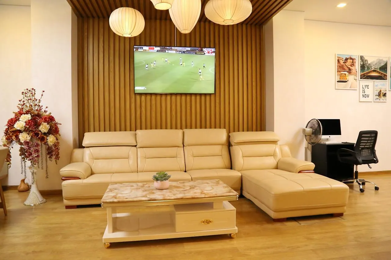 Kaka Hotel Han River Da Nang